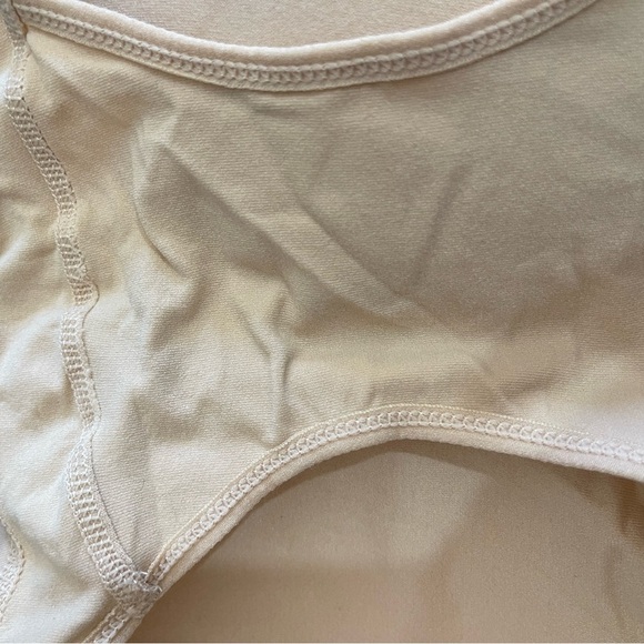 Padded NEW  butt Peach Shapewear Briefs XXL NWOT soft , they run a size smaller - Picture 7 of 7